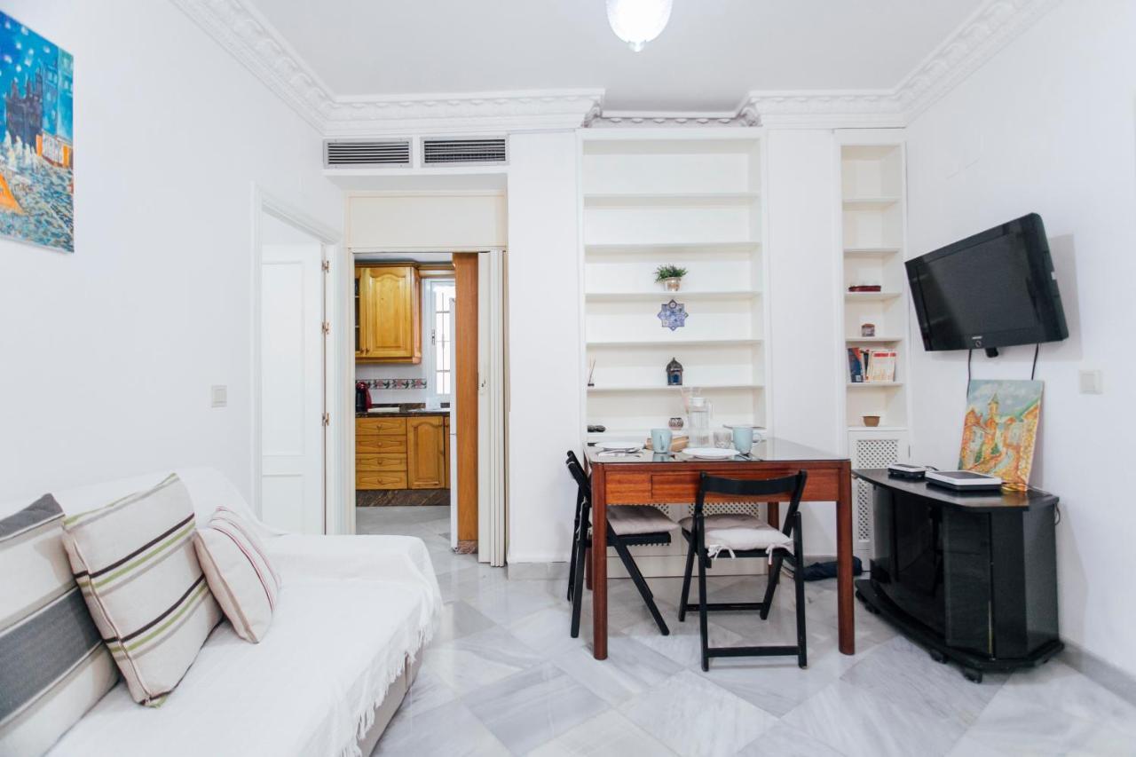 Cozy And Bright- 1Bd 1Bth - La Alfalfa Севилья Экстерьер фото